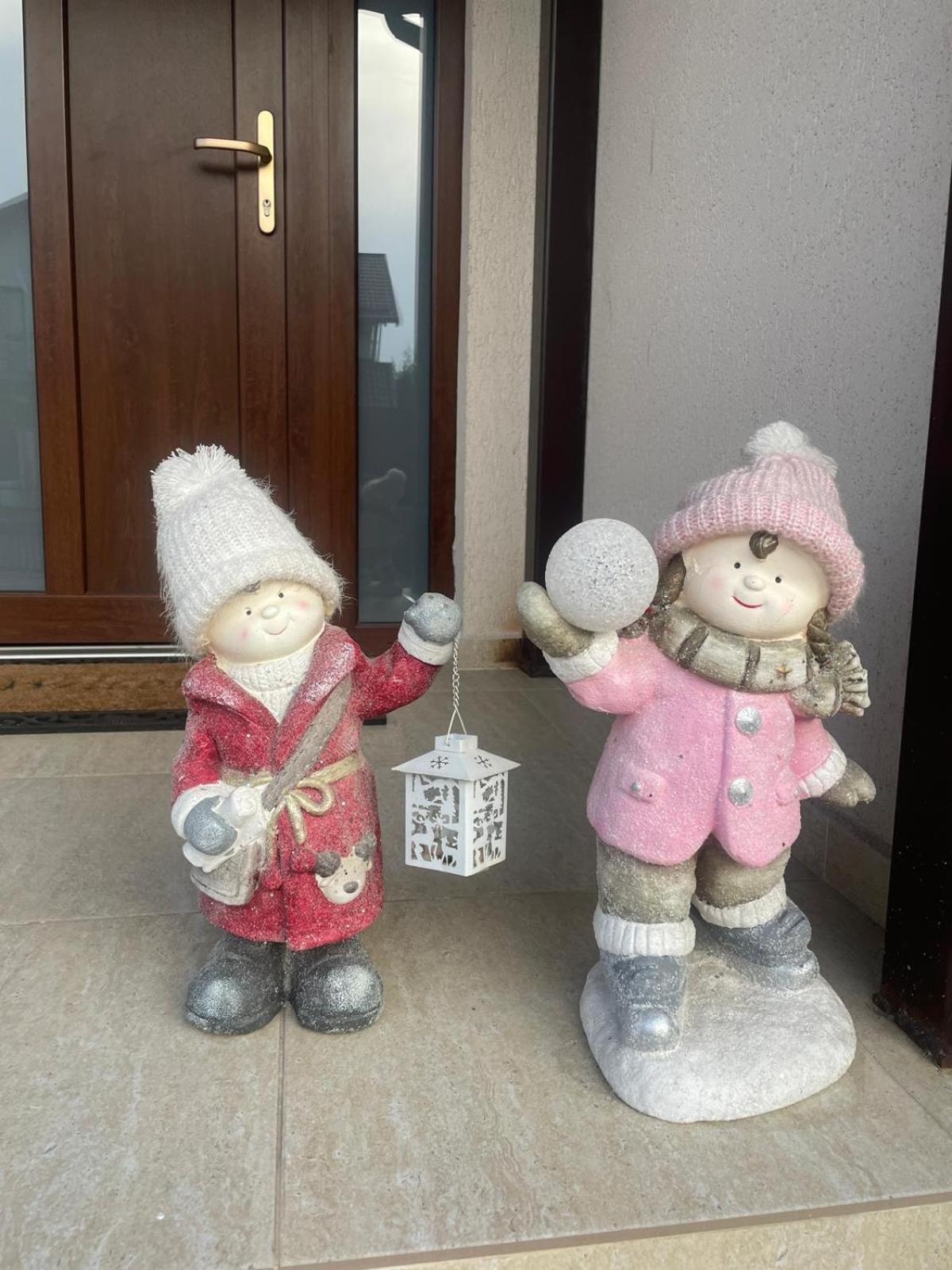 Vila Pati プロイェシュティ エクステリア 写真